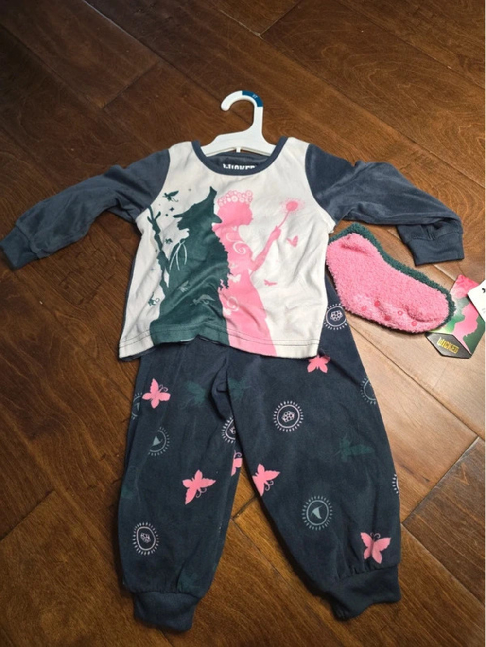 2t brand new pajamas from wicked item 551G7